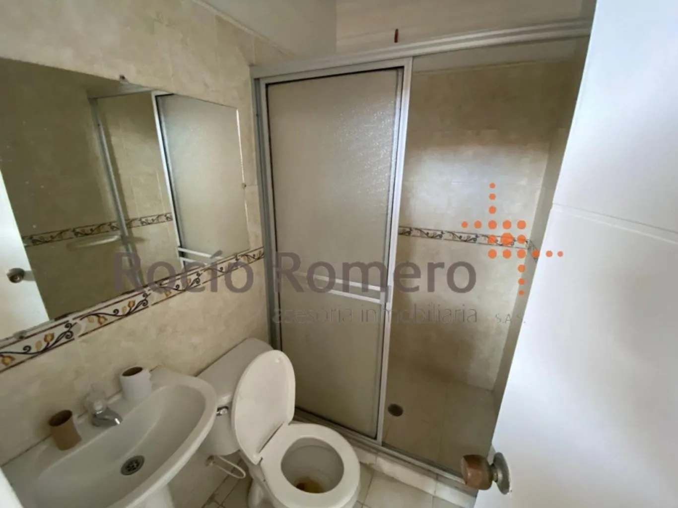 #989 - Casa en Cúcuta en venta de 158m², 6 habitaciones y 4 parqueaderos - 26
