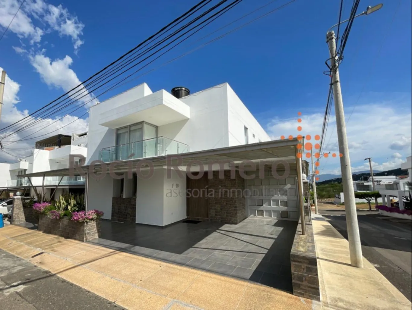 #996 - Casa en conjunto cerrado en Villa Del Rosario en venta de 700m², 5 habitaciones y 3 parqueaderos - 1