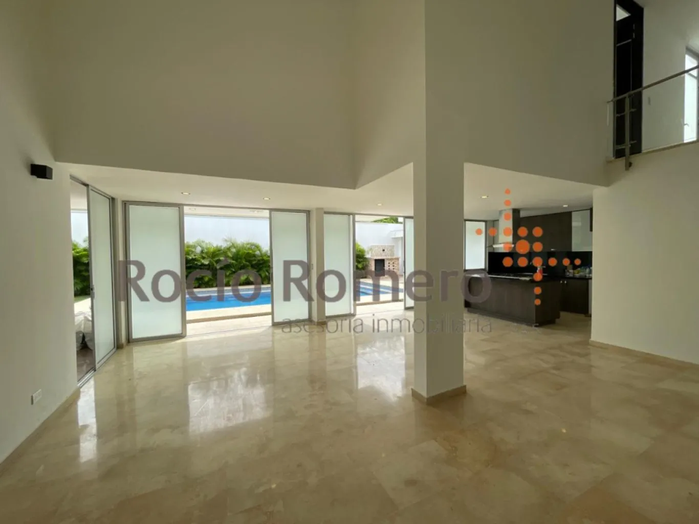 #1000 - Casa en conjunto cerrado en Villa del Rosario en venta de 300m², 4 habitaciones y 2 parqueaderos - 2