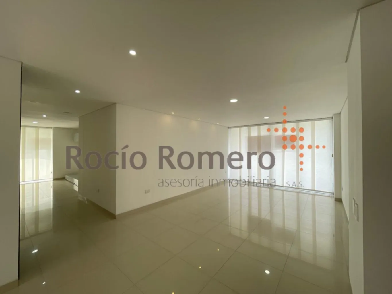 #1008 - Apartamento en Cúcuta en venta de 179m², 3 habitaciones y 2 parqueaderos - 2