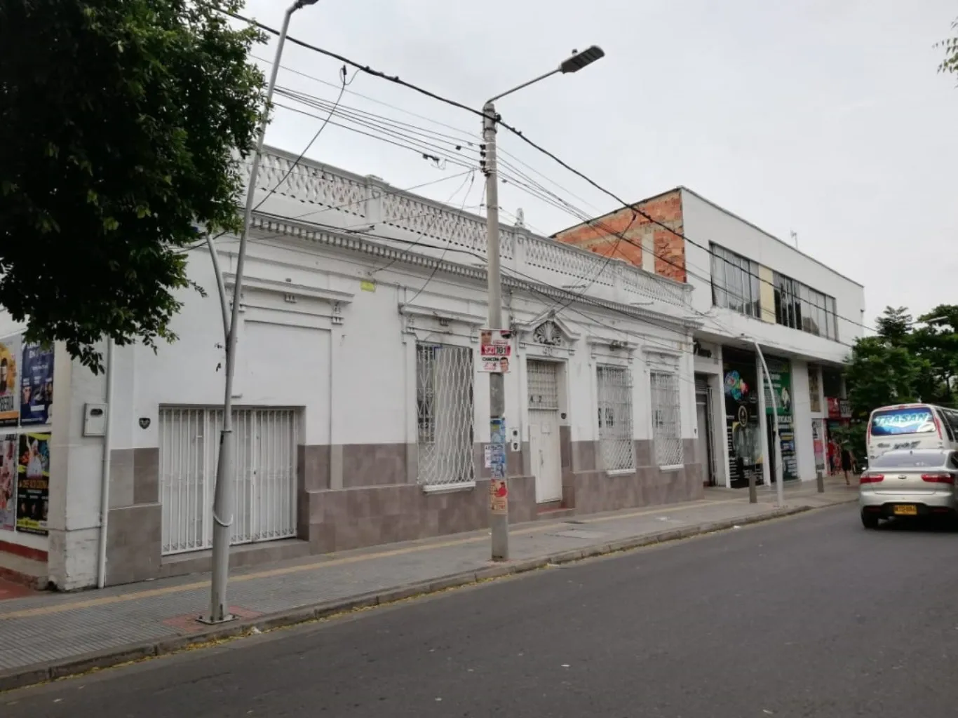 #1040 - Casa en Cúcuta en venta de 300m², 6 habitaciones - 1