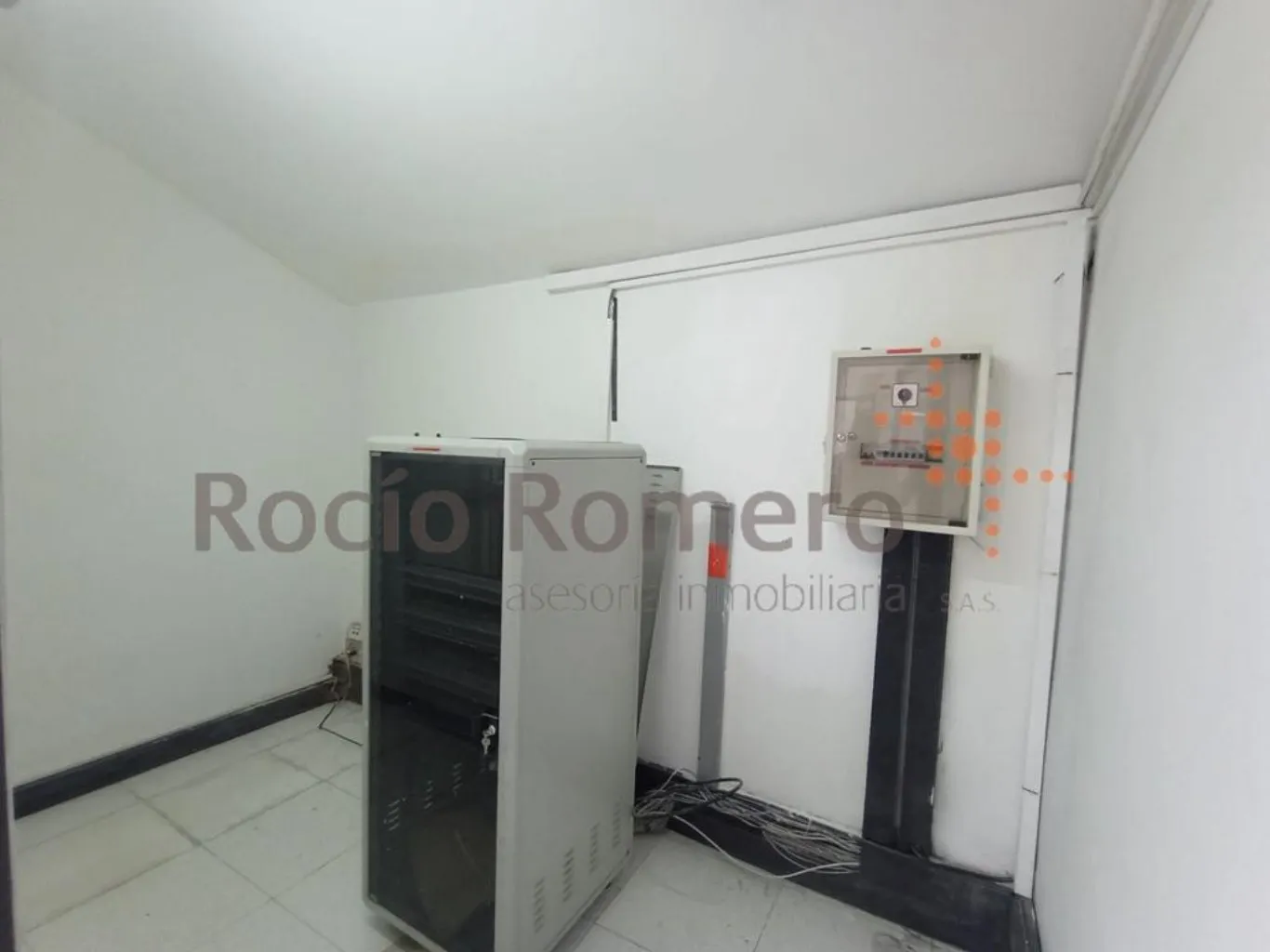 #1056 - Casa en Cúcuta en venta de 446.24m², 5 habitaciones y 2 parqueaderos - 25