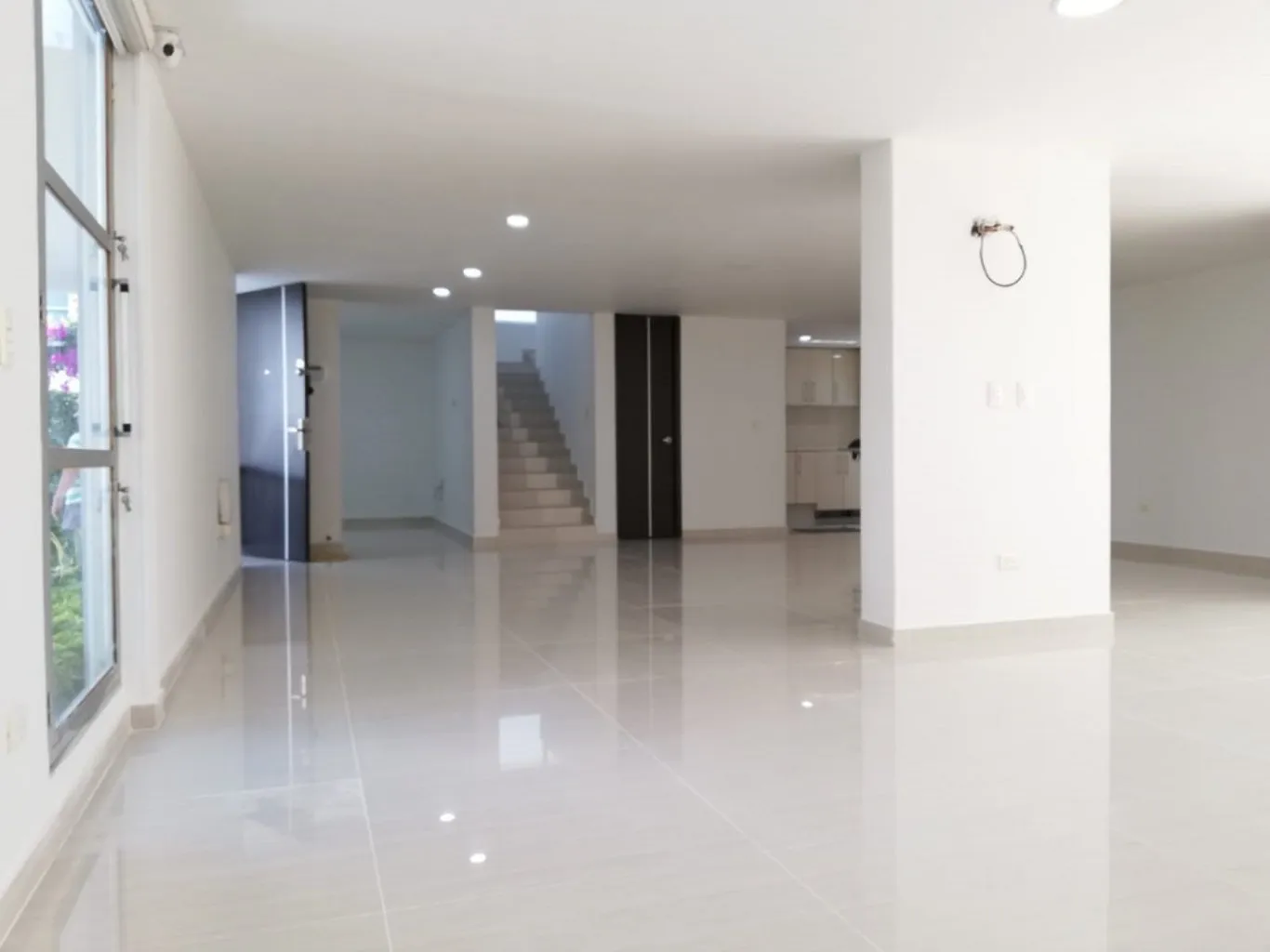 #1090 - Casa en conjunto cerrado en Villa del Rosario en arriendo de 300m², 3 habitaciones y 2 parqueaderos - 2