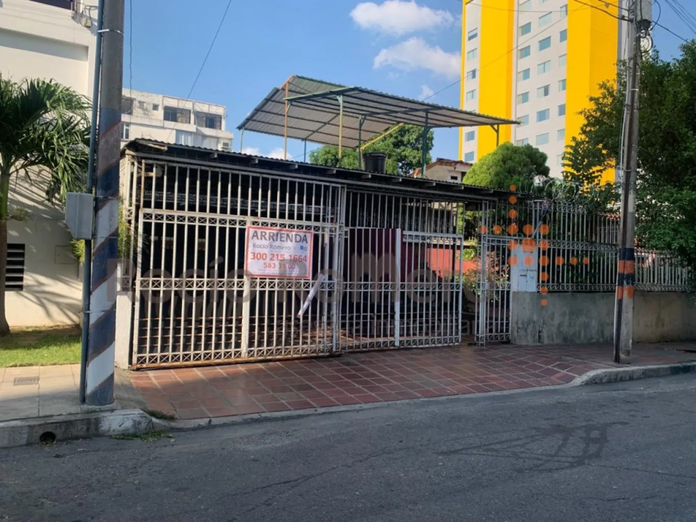 #1109 - Casa en Cúcuta en arriendo de 263m², 5 habitaciones y 2 parqueaderos - 1