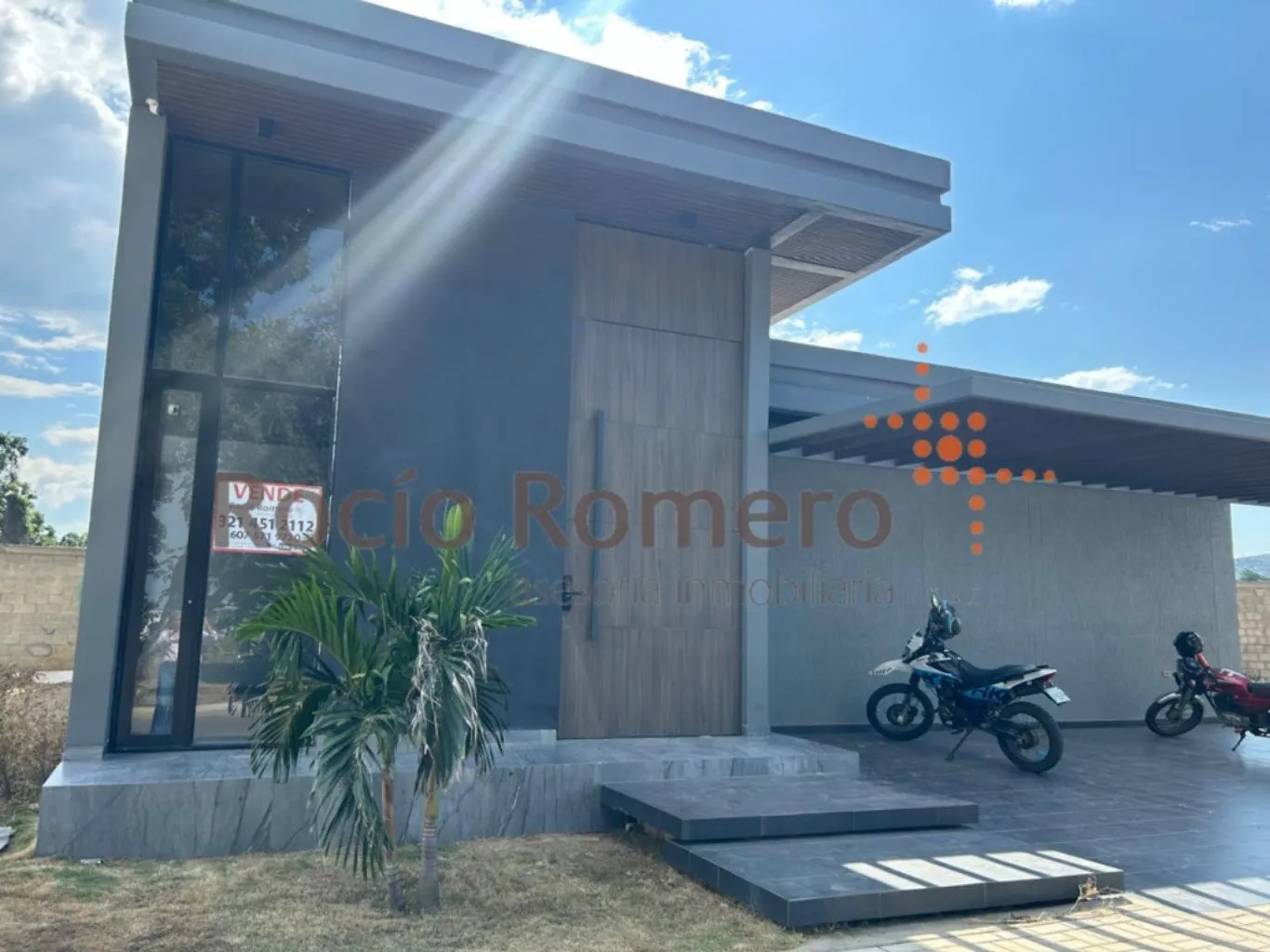 #1170 - Casa en conjunto cerrado en Villa Del Rosario en venta de 260m², 3 habitaciones y 2 parqueaderos - 1