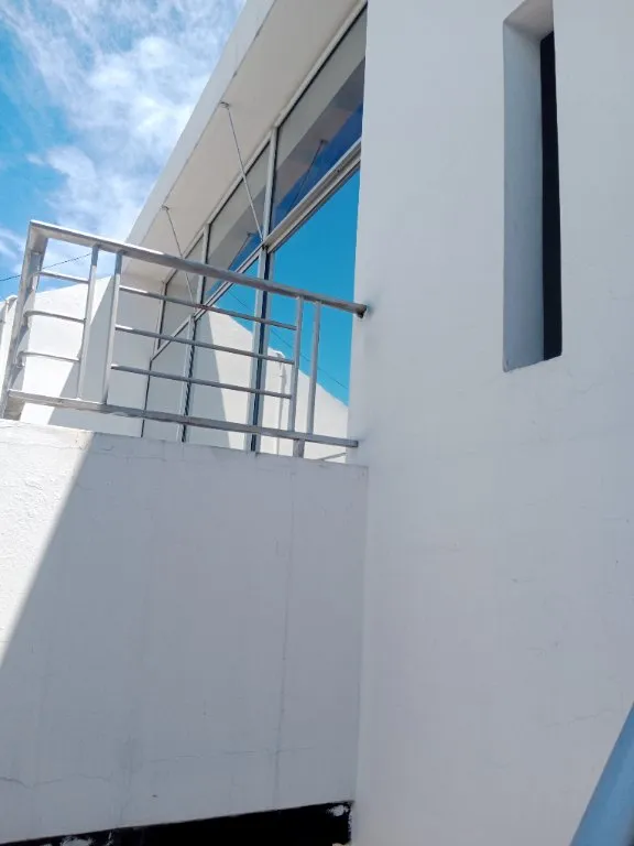 #1221 - Casa en Los Patios en venta de 160m², 4 habitaciones y 2 parqueaderos - 1
