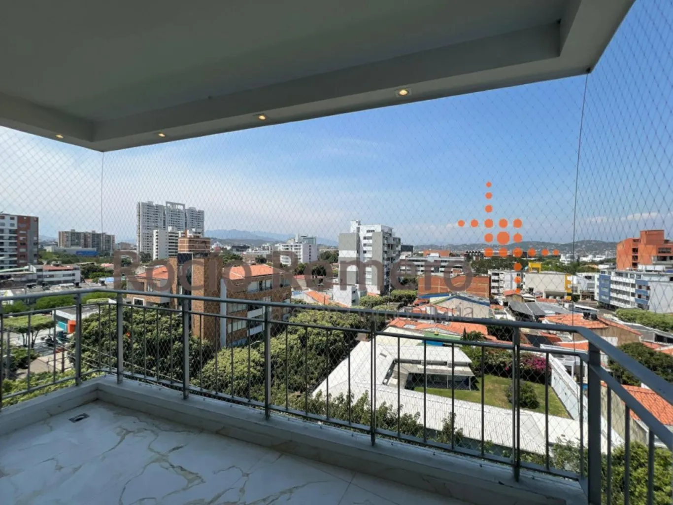 #1236 - Apartamento en Cúcuta en arriendo de 124m², 3 habitaciones y 2 parqueaderos - 2