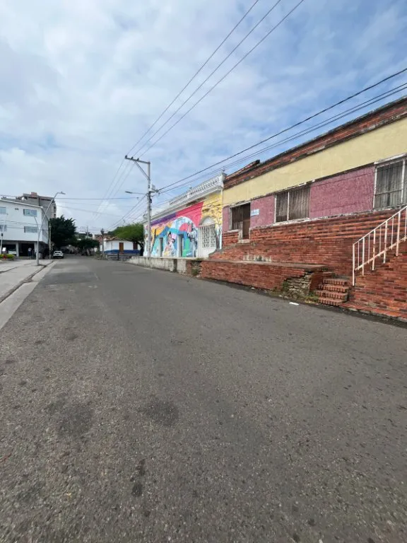 #1243 - Casa en Cúcuta en venta de 320m², 8 habitaciones y 2 parqueaderos - 2