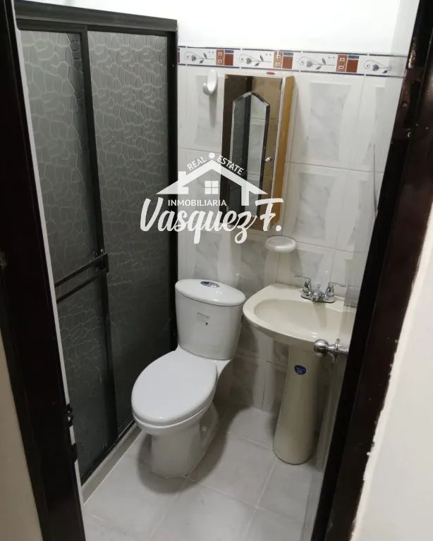 #1255 - Casa en Cúcuta en venta de 873.61m², 13 habitaciones - 15