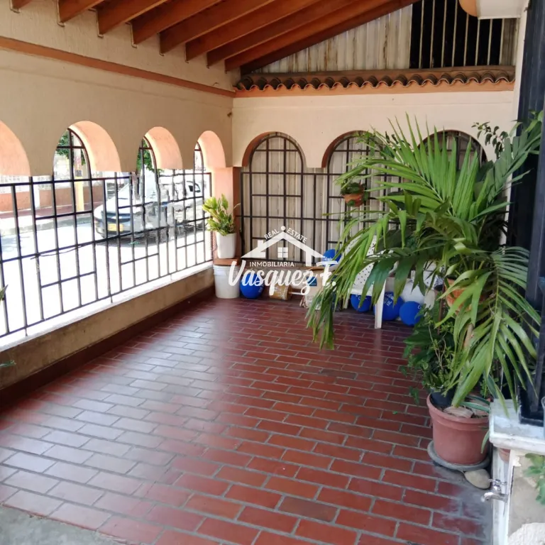 #1268 - Casa en Cúcuta en venta de 680m², 7 habitaciones y 4 parqueaderos - 2
