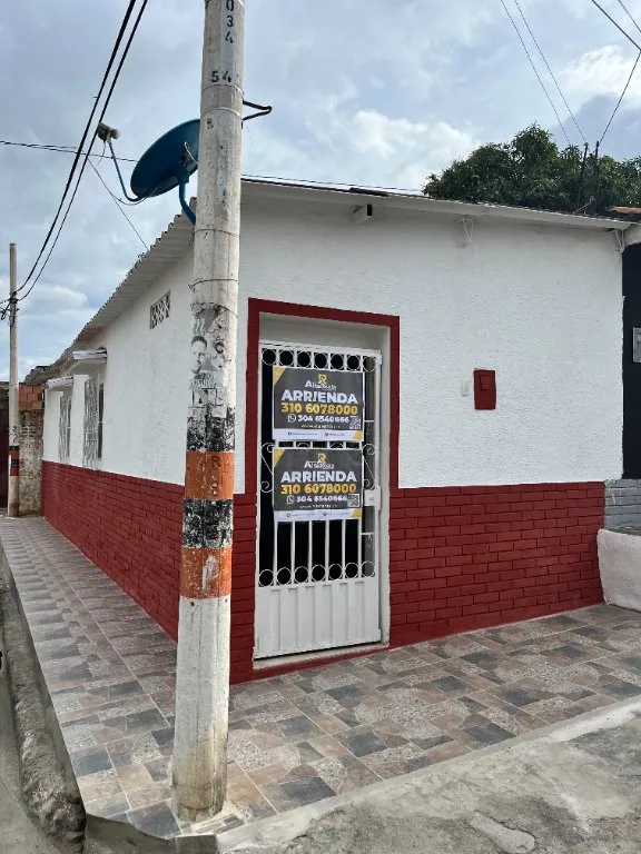 #1335 - Casa en San Miguel en arriendo de 84m², 2 habitaciones - 1