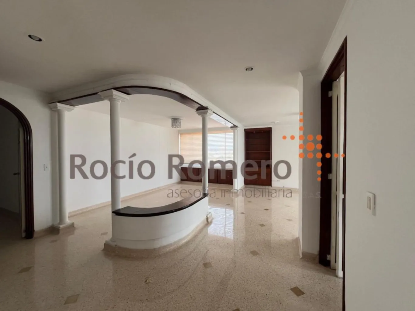 #1352 - Apartamento en Cúcuta en venta de 194m², 3 habitaciones y 2 parqueaderos - 2