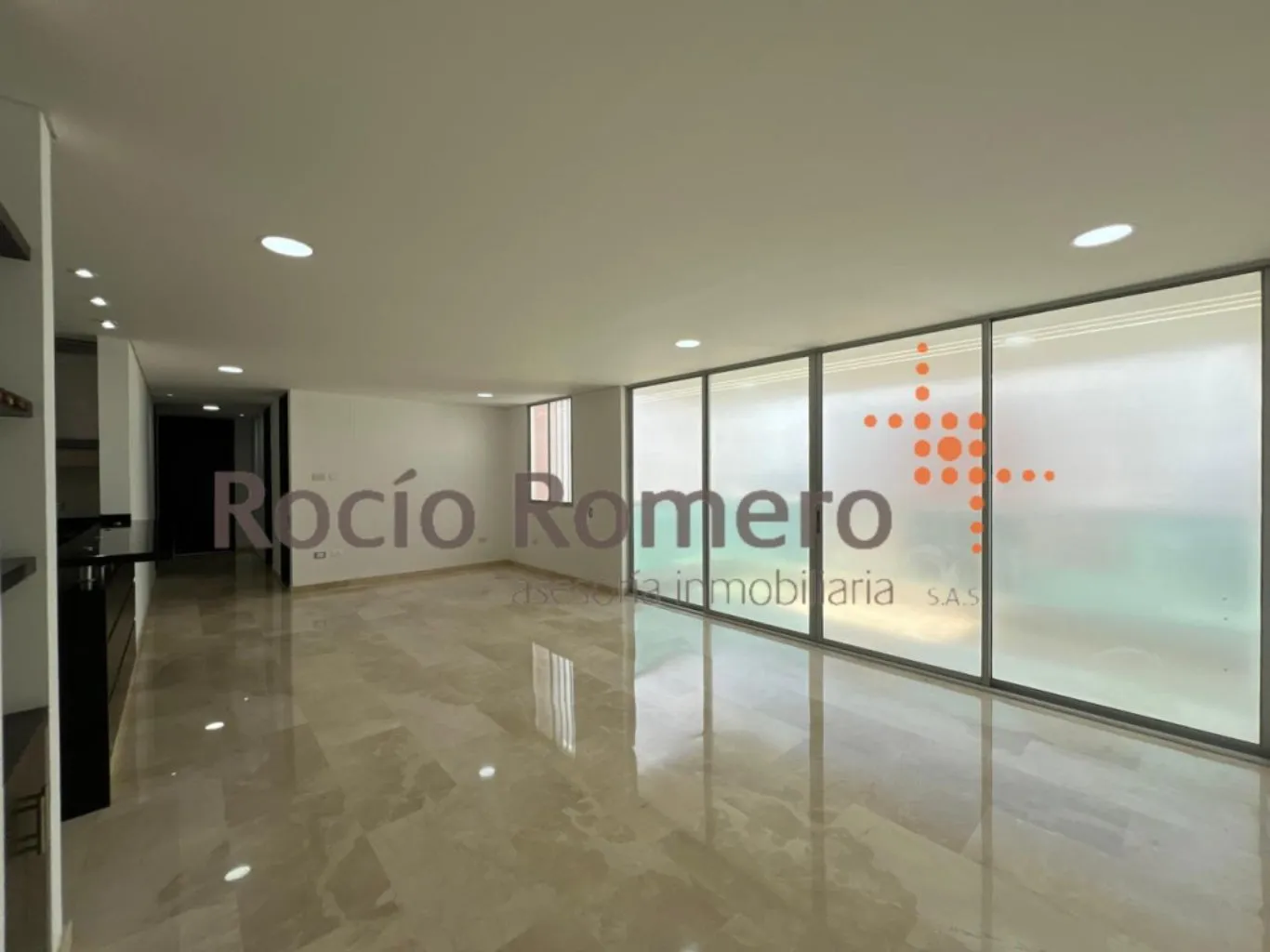 #1360 - Apartamento en Cúcuta en venta de 156m², 3 habitaciones y 2 parqueaderos - 2