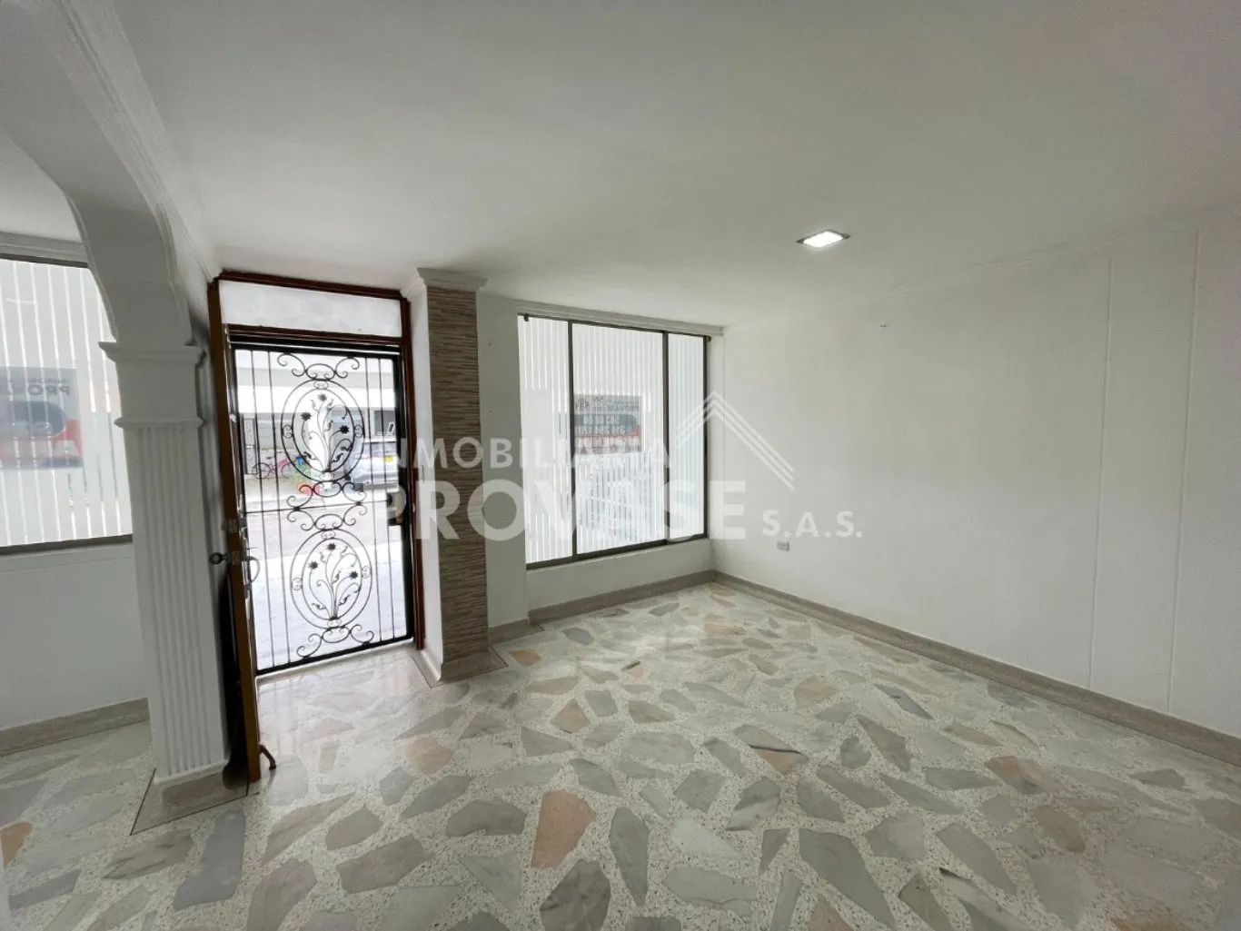 #1368 - Casa en conjunto cerrado en Cúcuta en arriendo de 180m², 3 habitaciones y 2 parqueaderos - 2
