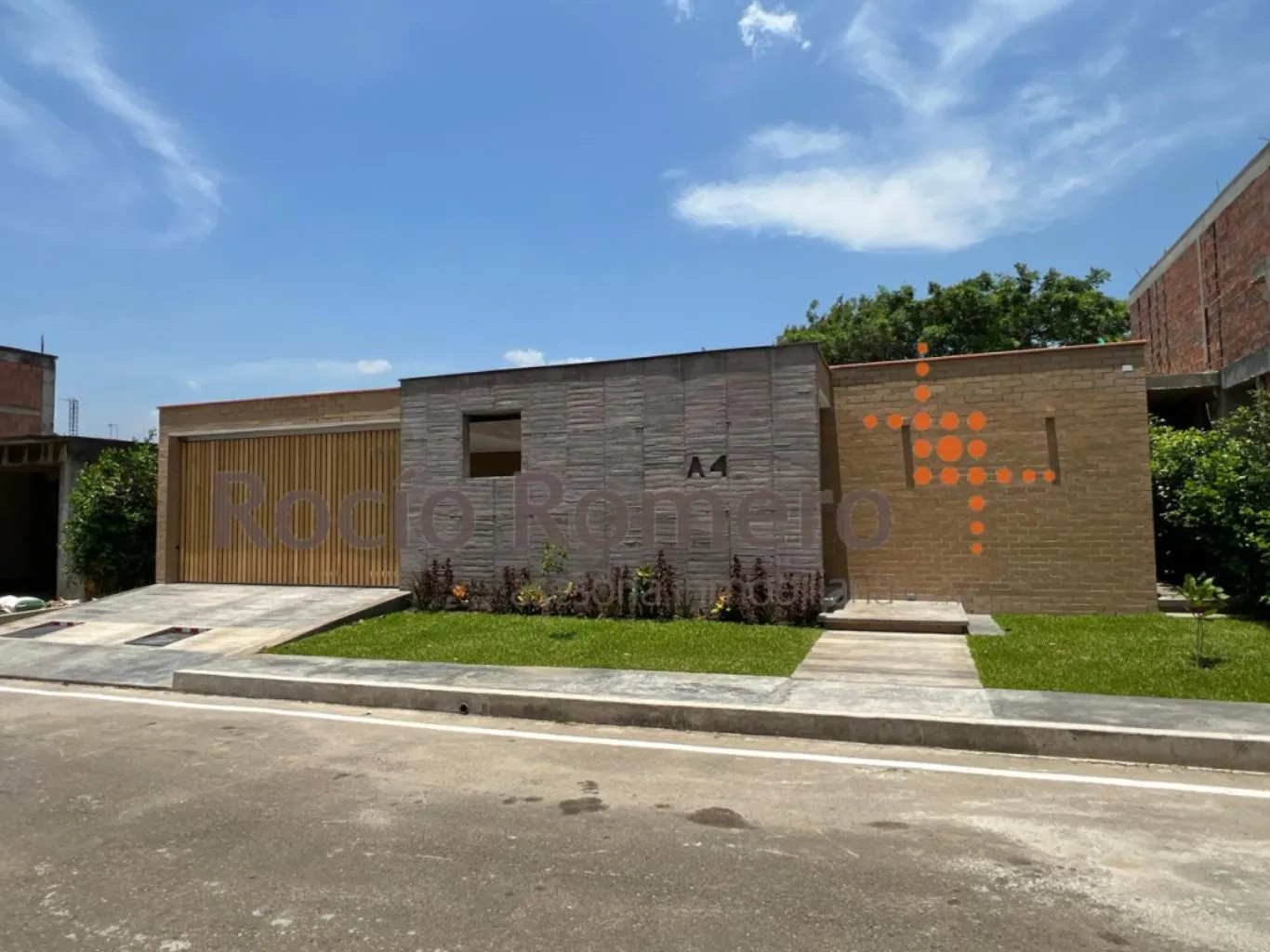 #1374 - Casa en conjunto cerrado en Villa Del Rosario en venta de 384m², 4 habitaciones y 2 parqueaderos - 1