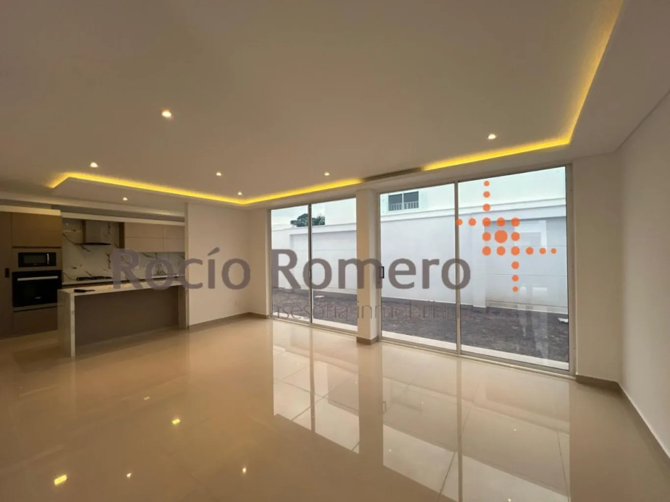 #1388 - Casa en conjunto cerrado en Villa Del Rosario en arriendo de 300m², 3 habitaciones y 2 parqueaderos - 2
