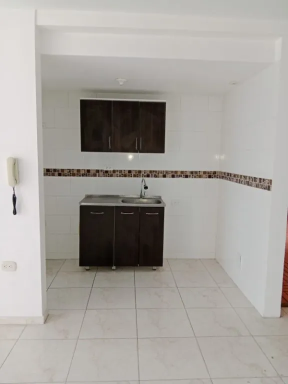 #1408 - Apartamento en Cúcuta en arriendo de 72m², 3 habitaciones y 1 parqueadero - 1