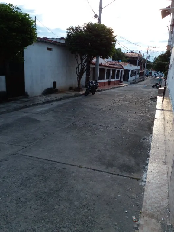 #1411 - Casa en Cúcuta en venta de 150m², 6 habitaciones - 6