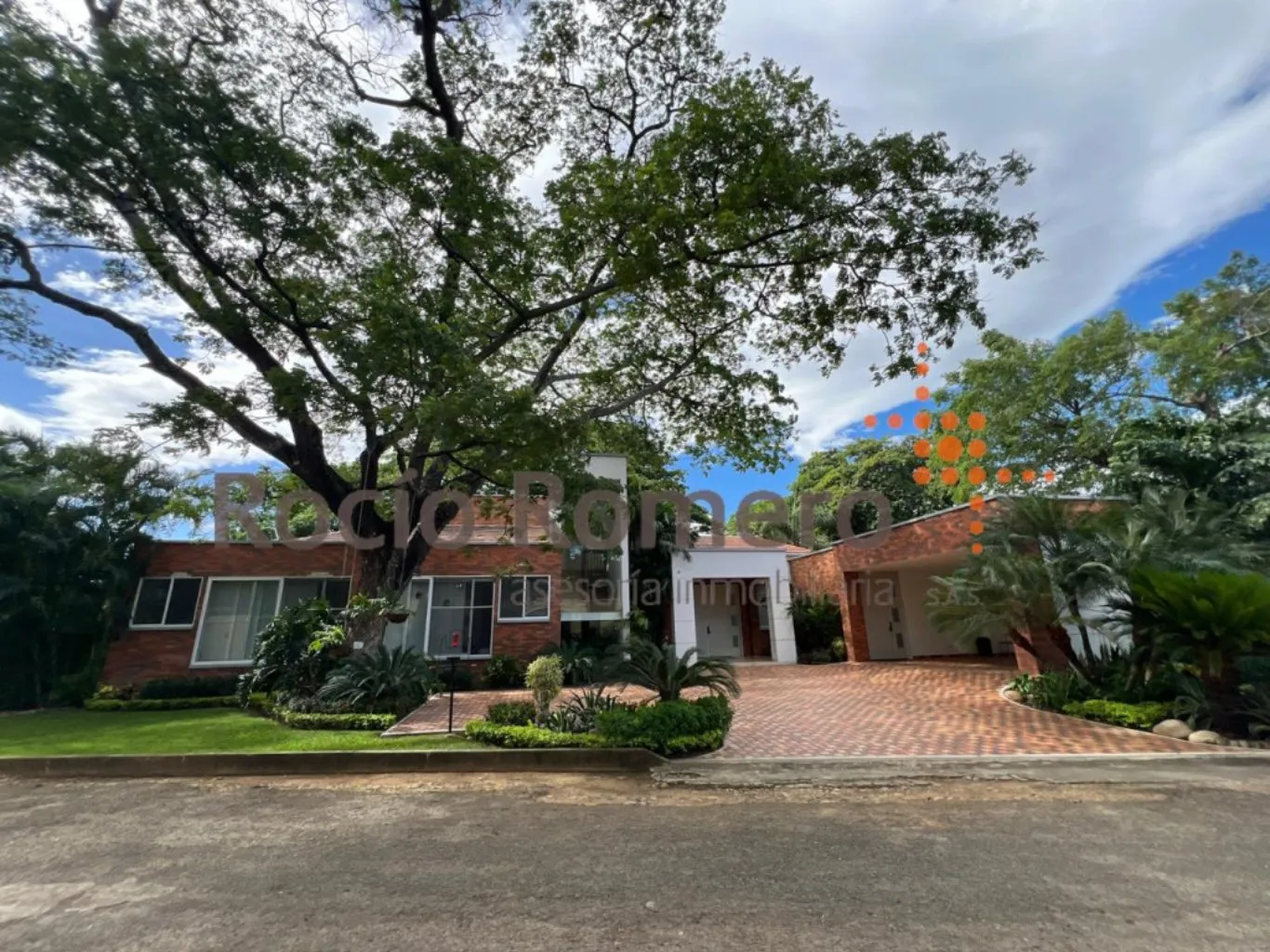 #1434 - Casa en conjunto cerrado en Villa Del Rosario en venta de 1350m², 6 habitaciones y 4 parqueaderos - 1