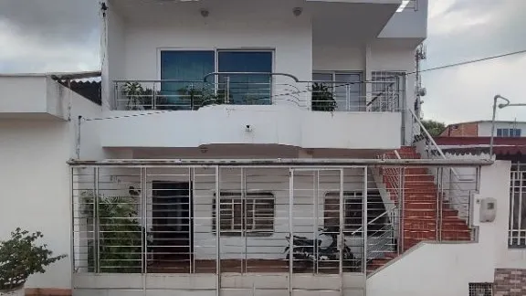 #1474 - Casa en Cúcuta en venta de 200m², 5 habitaciones y 2 parqueaderos - 1