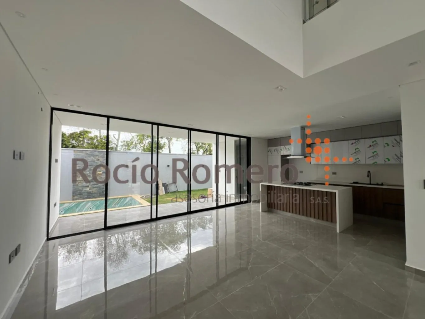 #1484 - Casa en conjunto cerrado en Villa Del Rosario en venta de 210m², 3 habitaciones y 2 parqueaderos - 2