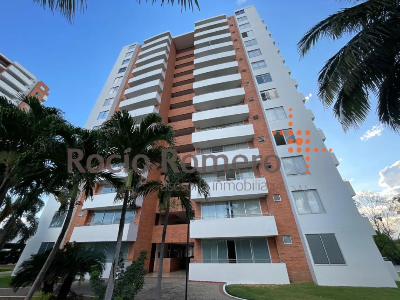 #1492 - Apartamento en Cúcuta en venta de 104m², 3 habitaciones y 2 parqueaderos - 1