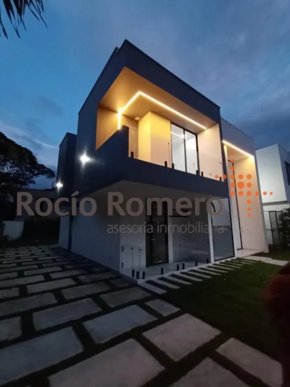 #1510 - Casa en conjunto cerrado en Villa del Rosario en arriendo de 260m², 3 habitaciones y 2 parqueaderos - 1