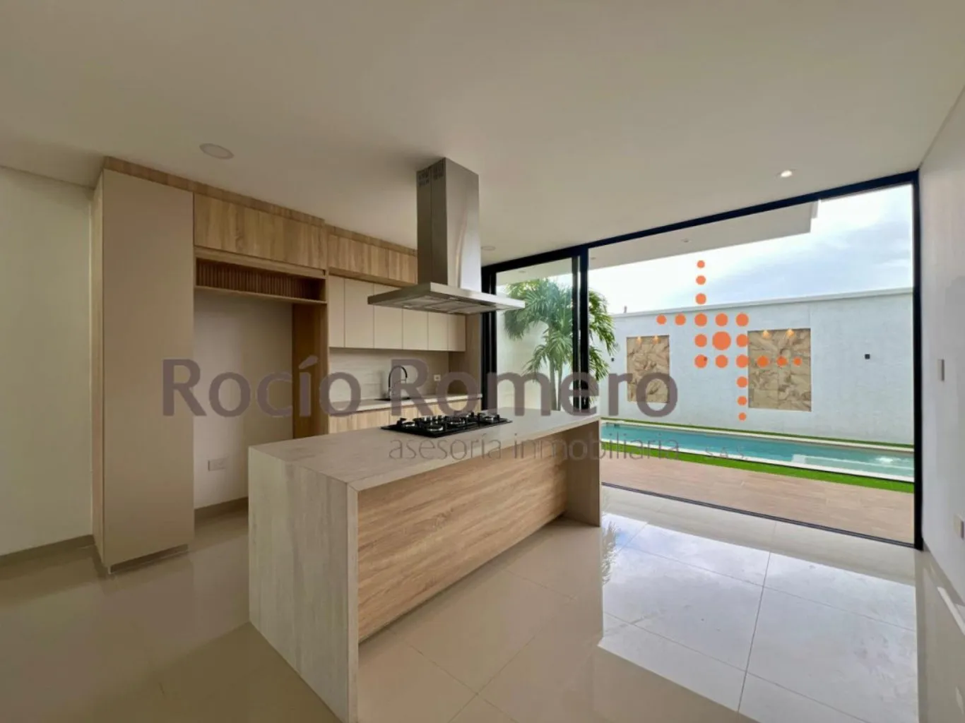 #1553 - Casa en conjunto cerrado en Villa Del Rosario en venta de 210m², 3 habitaciones y 2 parqueaderos - 2