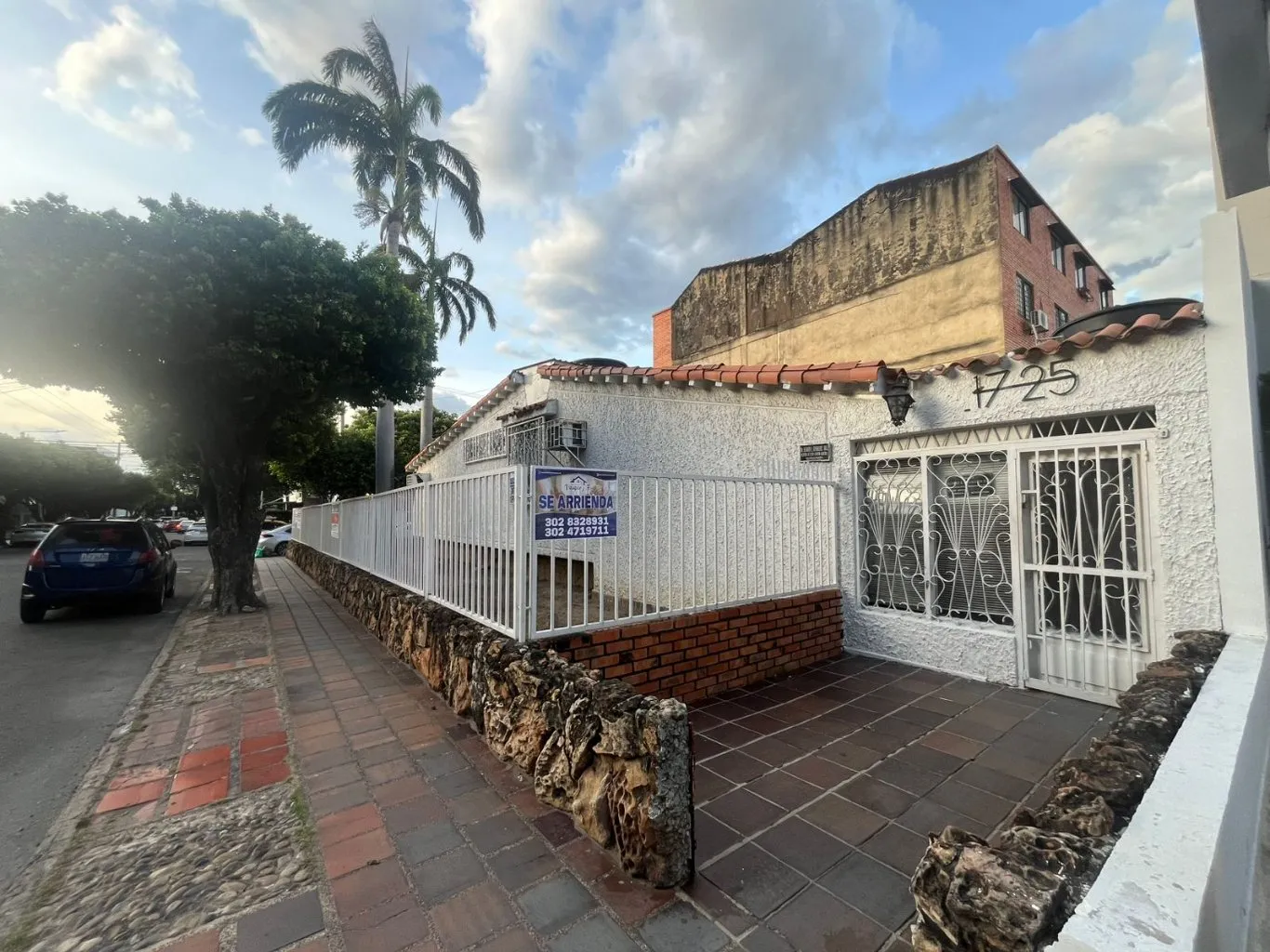#1560 - Casa en Cúcuta en arriendo de 382m², 7 habitaciones y 2 parqueaderos - 1