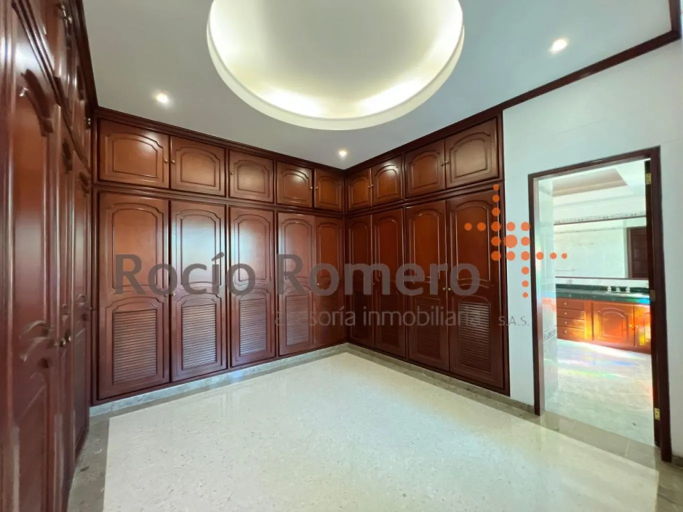 #1631 - Casa en conjunto cerrado en Los Patios en arriendo de 590m², 6 habitaciones y 4 parqueaderos - 20