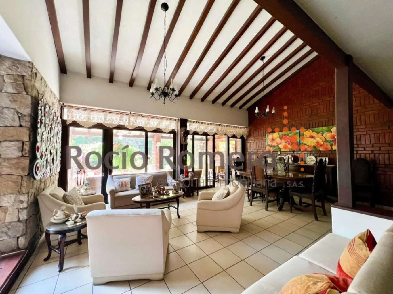 #1702 - Casa en Cúcuta en venta de 430m², 5 habitaciones y 2 parqueaderos - 18