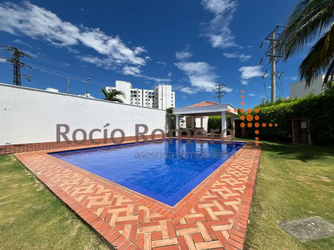 #1719 - Casa en conjunto cerrado en Los Patios en venta de 193m², 4 habitaciones y 2 parqueaderos - 19