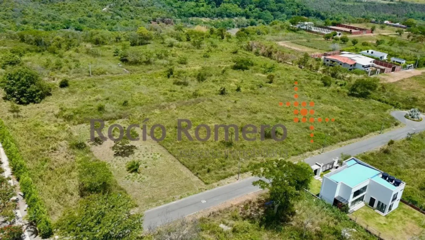 #1729 - Lote en Los Patios en venta de 1000m² - 4
