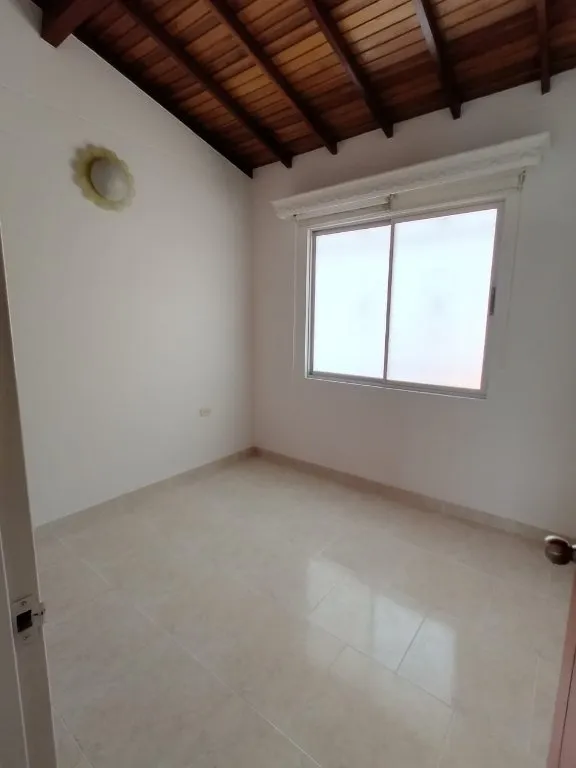 #1811 - Casa en conjunto cerrado en venta en Cúcuta de 150m², 3 habitaciones y 2 parqueaderos - 15
