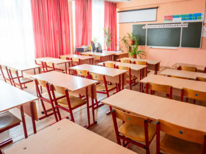 Многодетные семьи Московской области получают помощь к учебному году