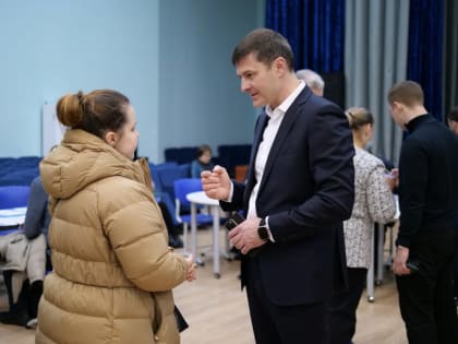 Владимир Волков провел встречу с жителями Люберец в формате выездной администрации