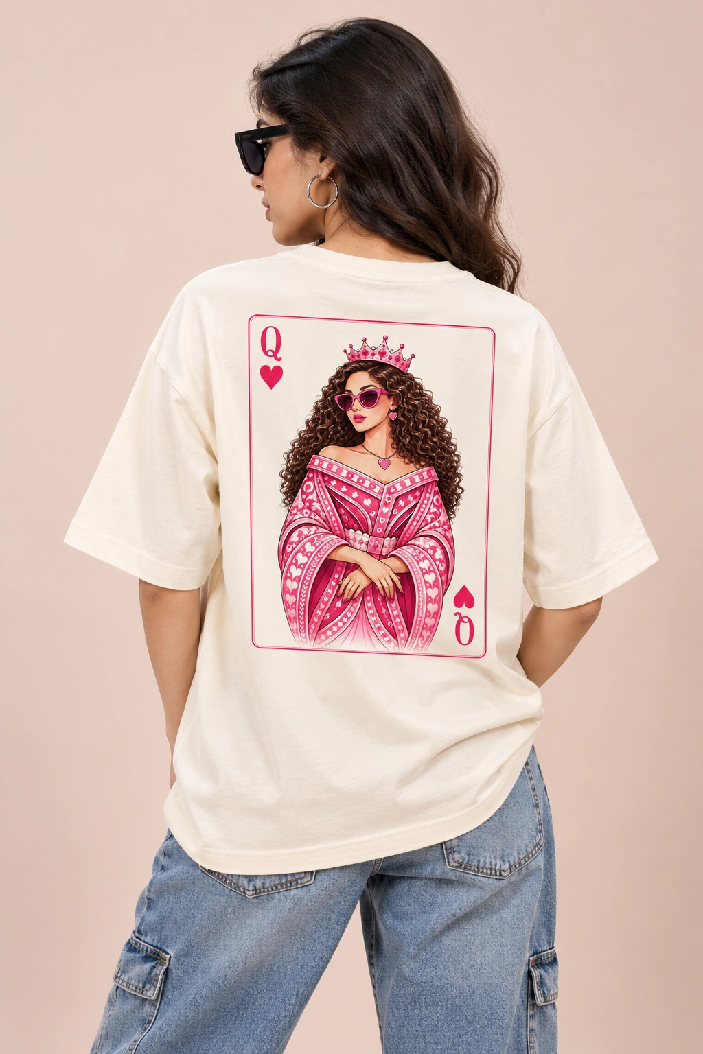 Queen of Hearts Oversized Tee view 2