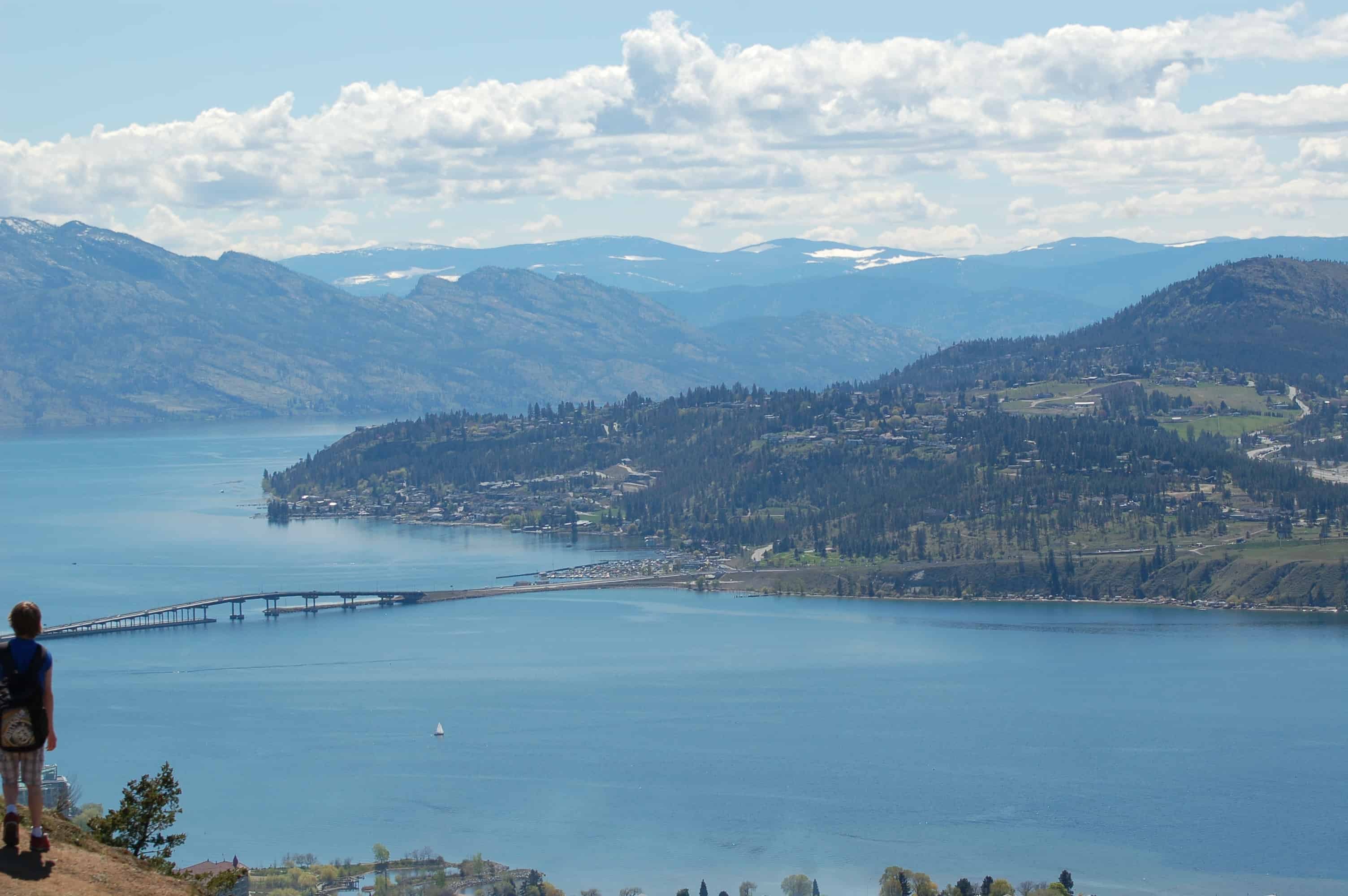 View from Apex Lookout on Knox Mountain over Kelowna and Lake Okanagan