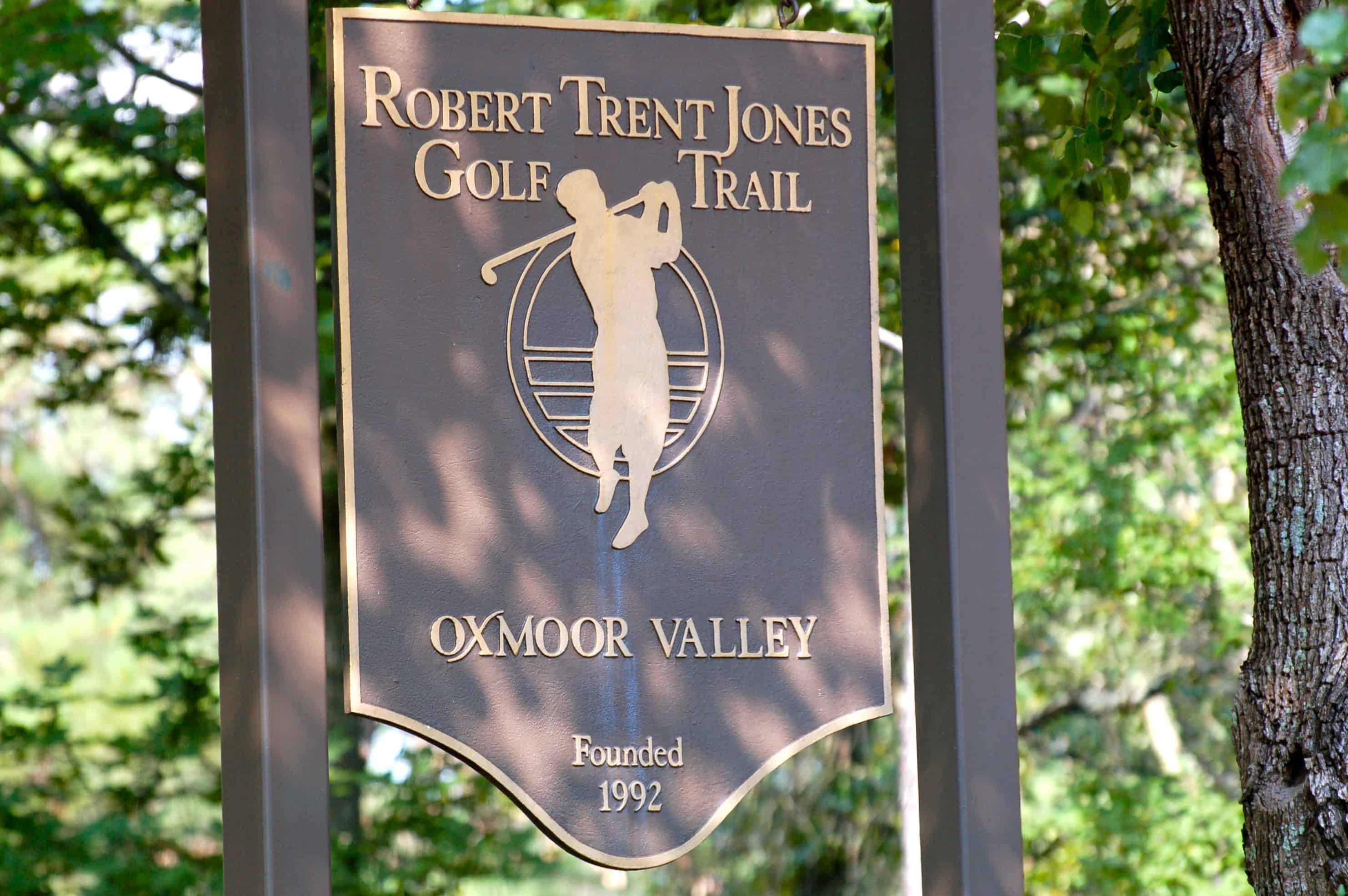 The Oxmoor Valley sign