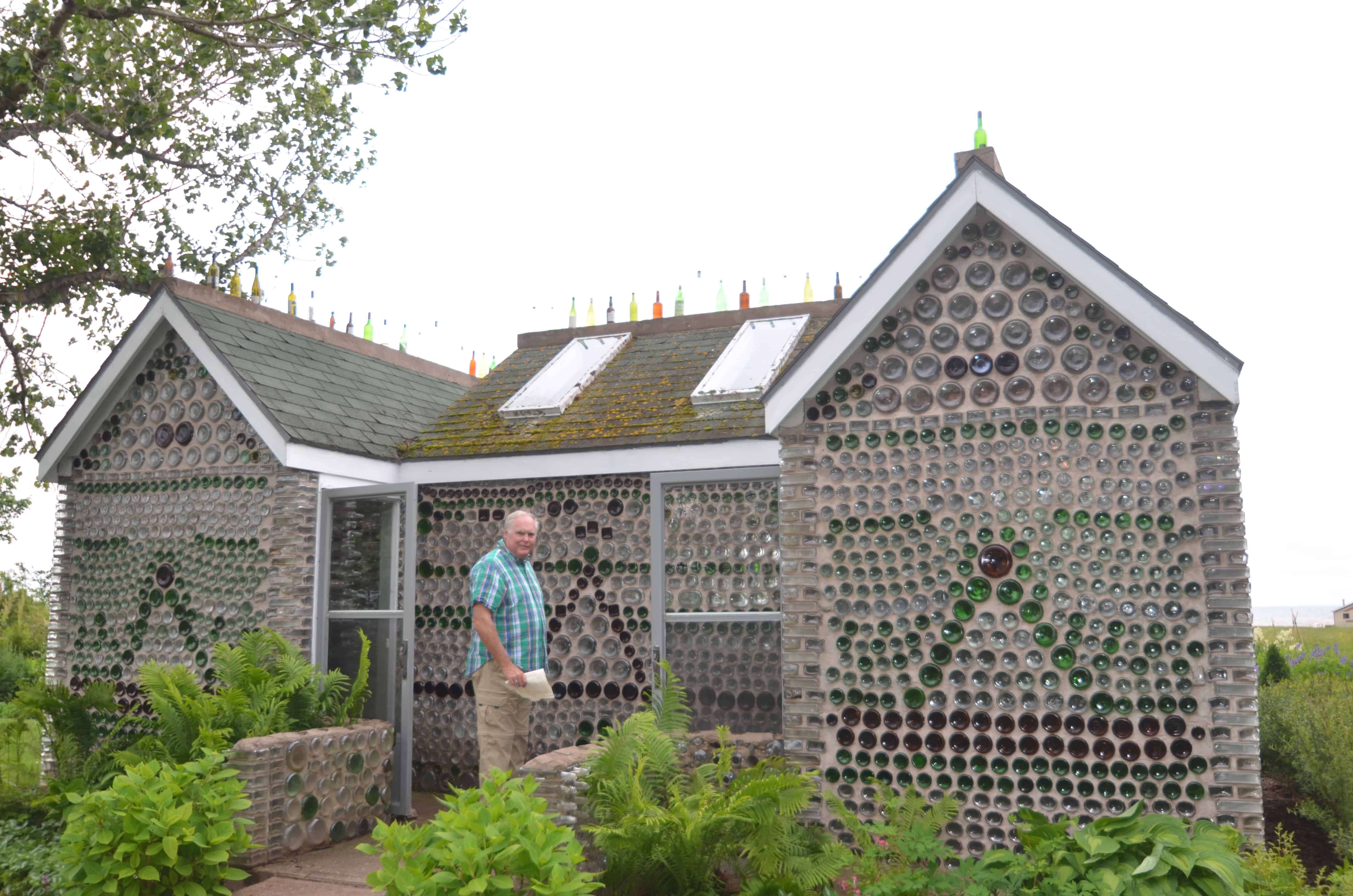 The Six-Gabled House