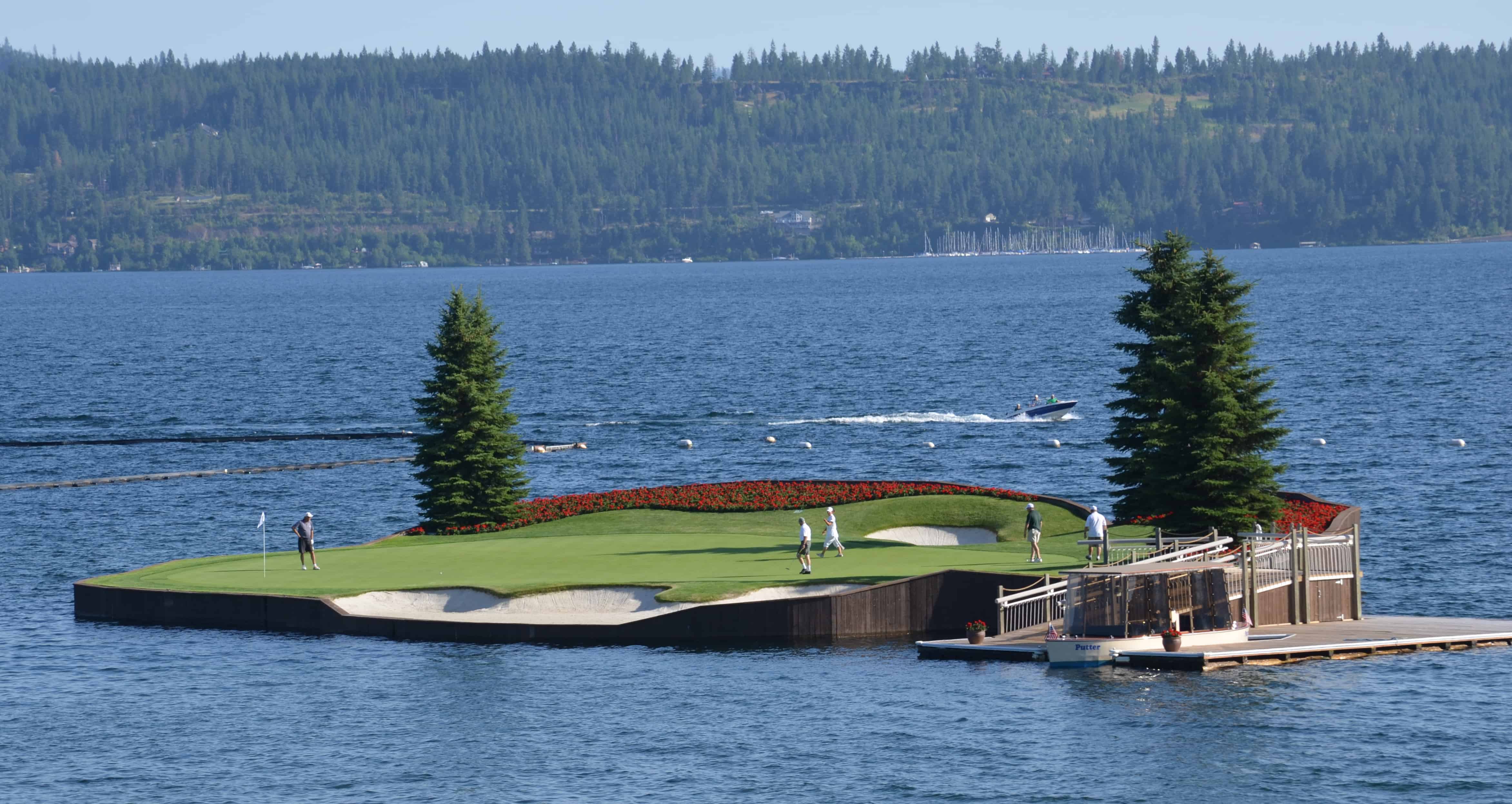 The Floating Green, 14th hole