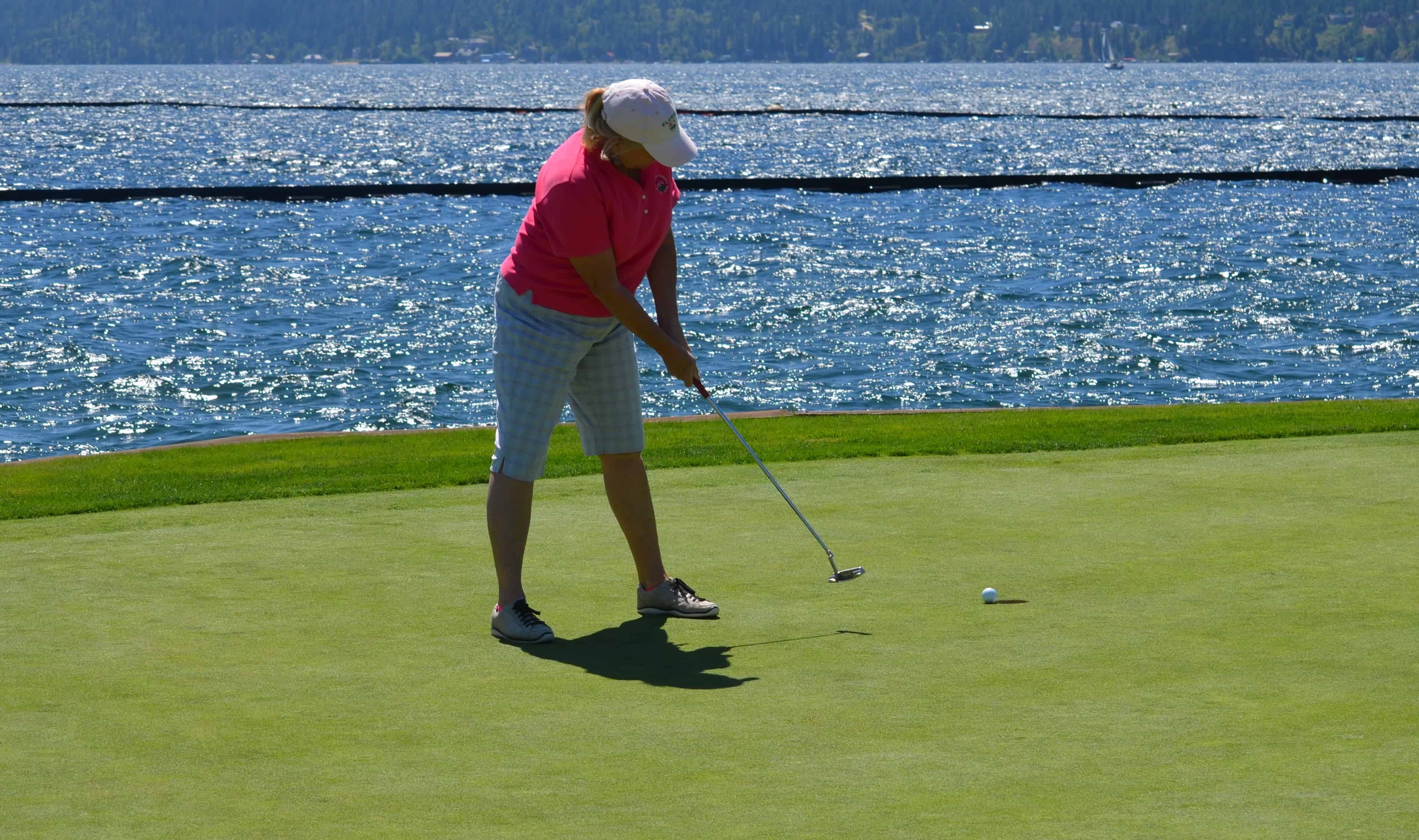 Par on the floating green