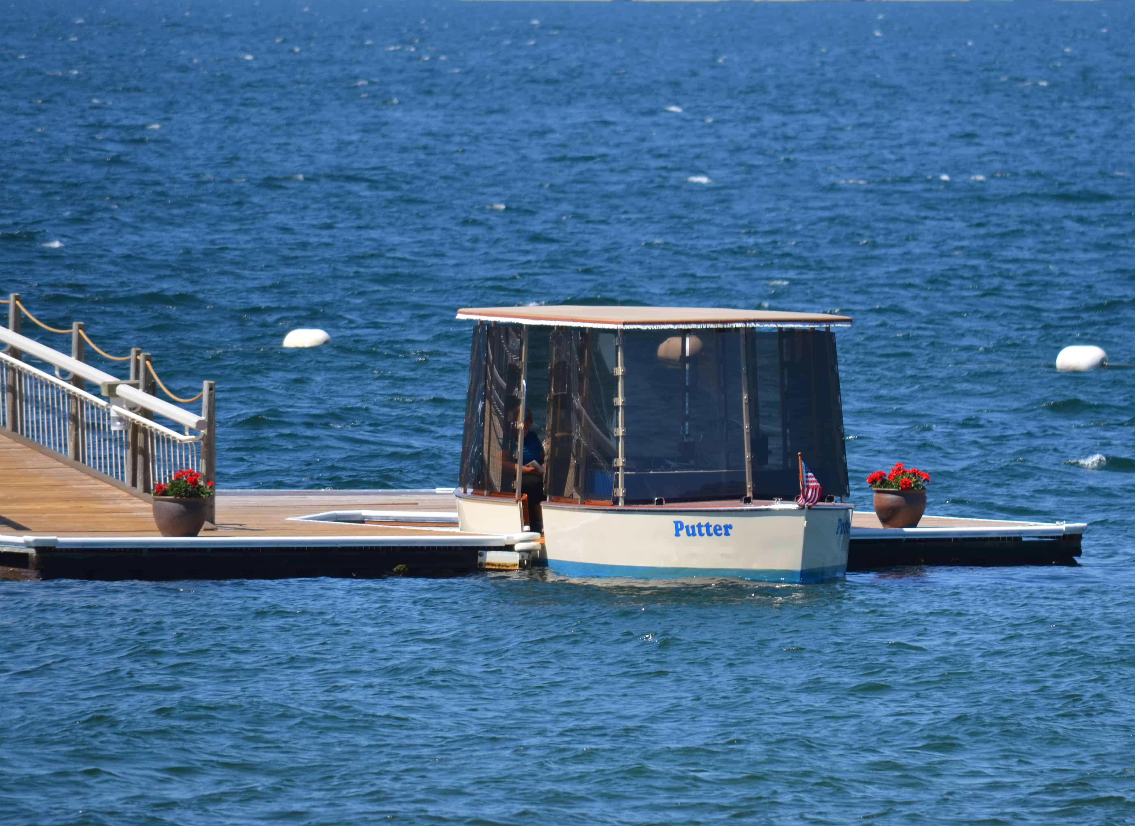 The boat ride out to putt