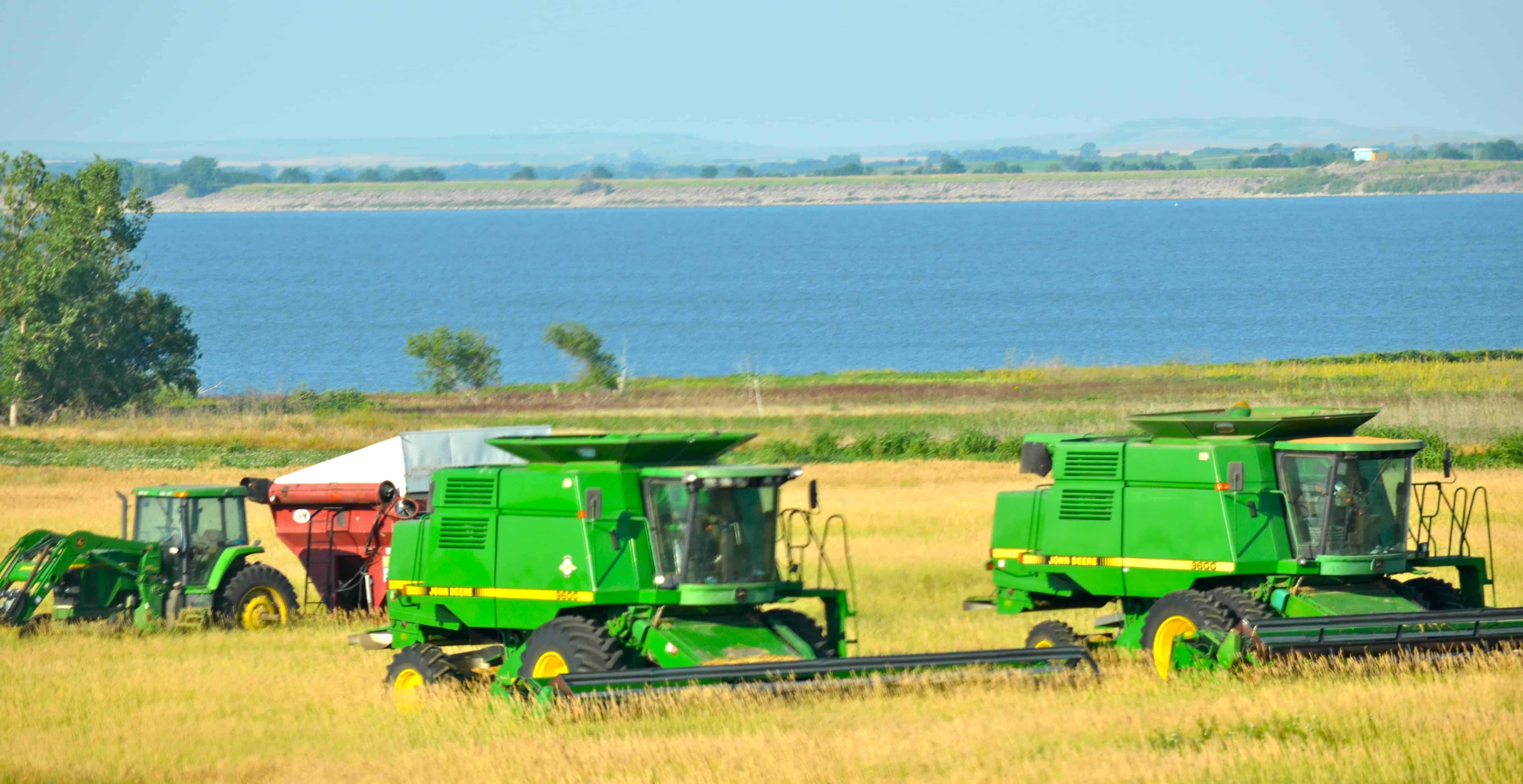 Camped in the Kansas wheat country at Lake Waconda