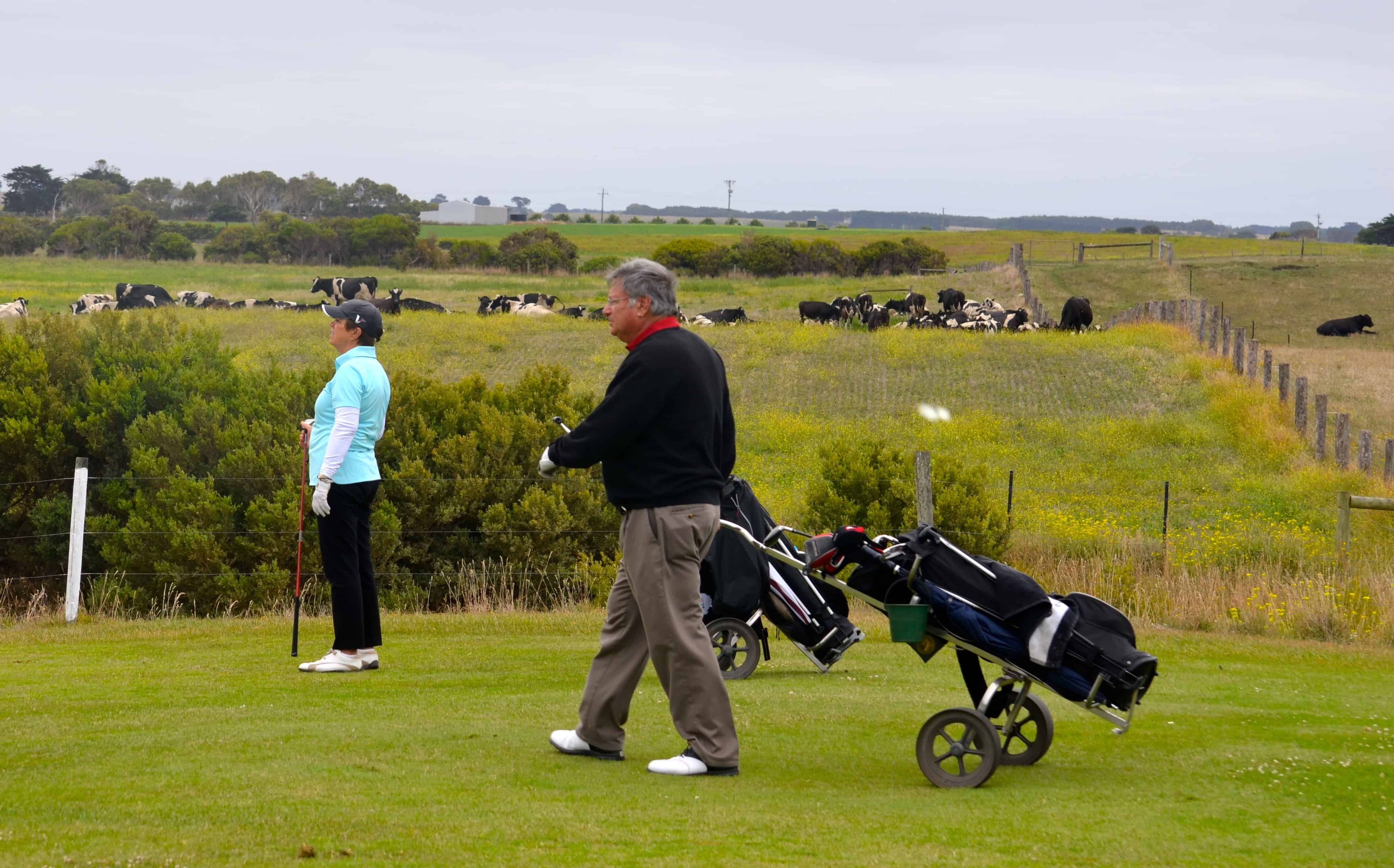 Bunny and Pete on the course