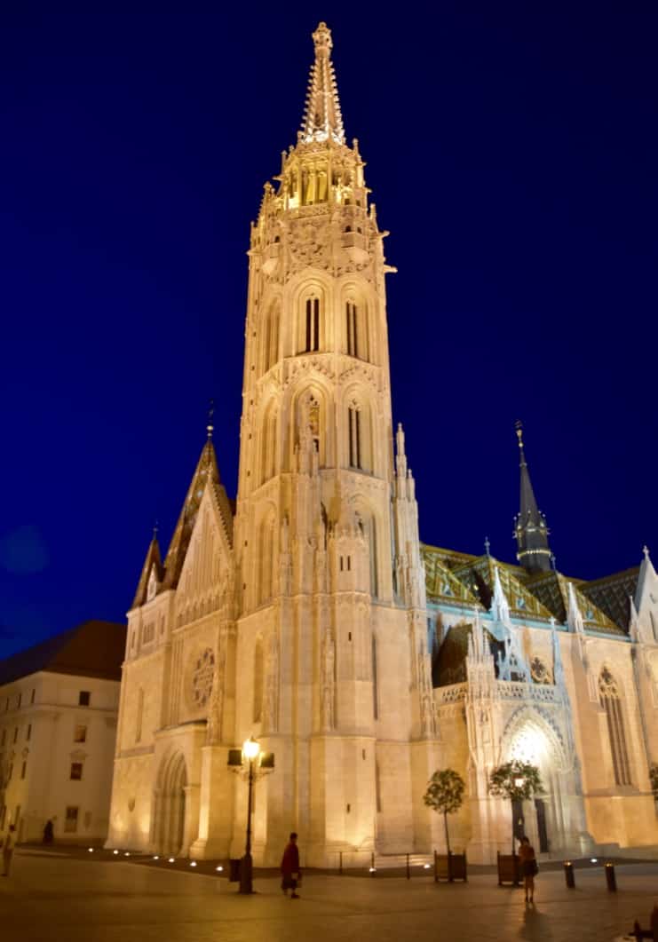Matthias Church lit up at night