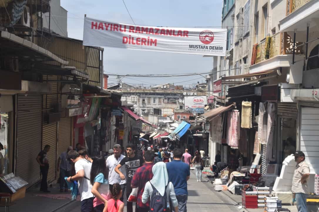 The spice market