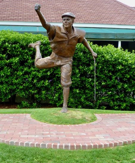 The Payne Stewart statue