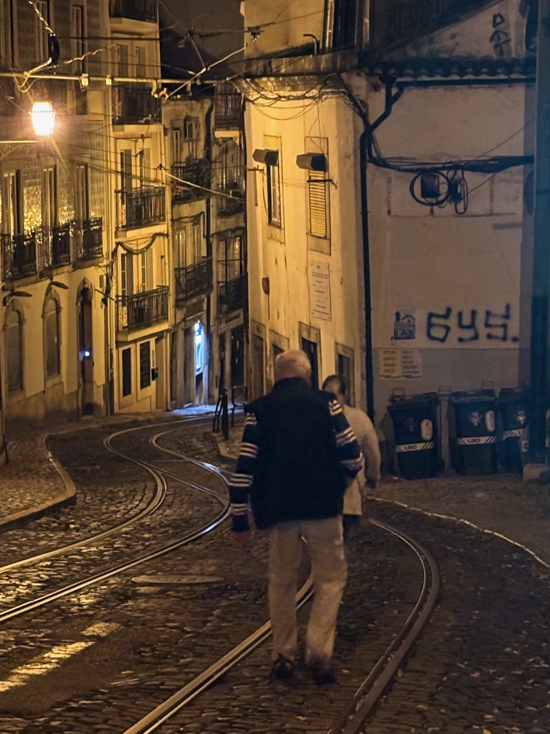The walk back down to the apartment