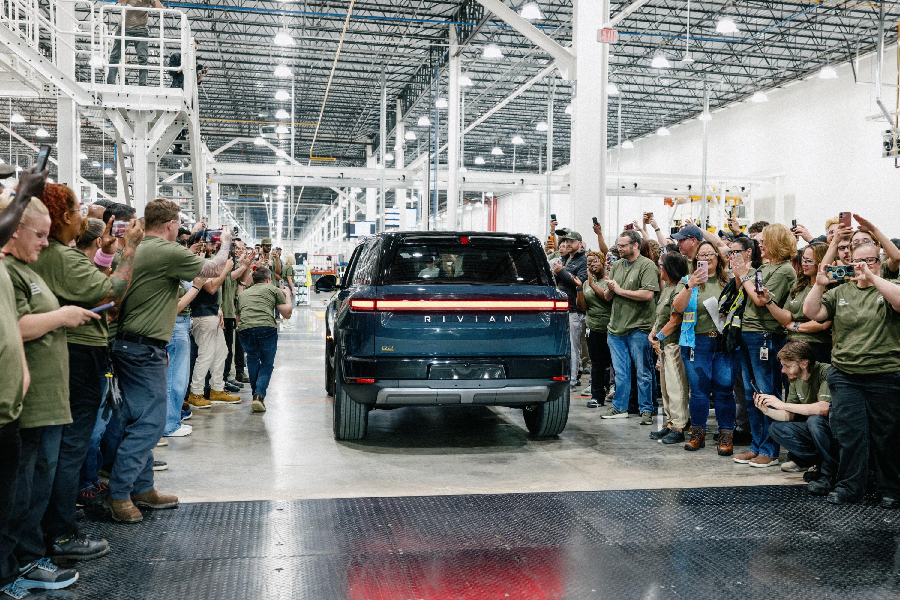 Rivian: Doanh thu tăng trưởng nhờ R2 
